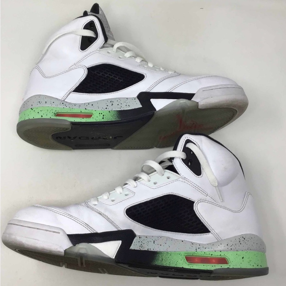 Air Jordan 5 Retro Pro Stars White poison Green Leather *Clean*  💯% authentic